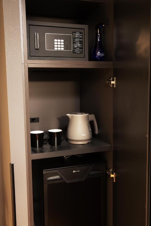 LOF HOTEL Shimbashi Tokyo Bagian luar foto